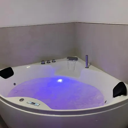 Bed and Breakfast La Maison Di Luca Βερόνα